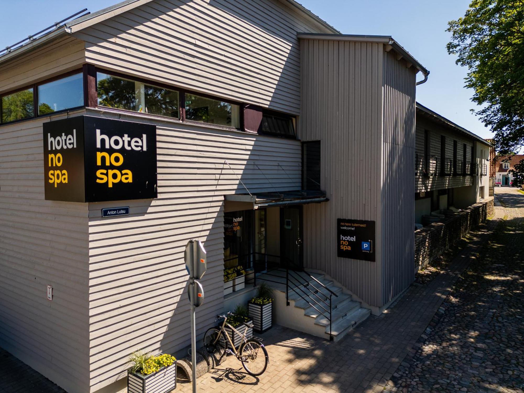 Hotel NOSPA Kuressaare Exterior foto
